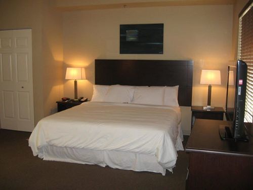 Ambassador Inn & Suites Baldwin エクステリア 写真